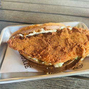 Bruxie - KICKIN' "NASHVILLE" HOT SANDWICH - Chicken Shop Near Me - Long Beach, California