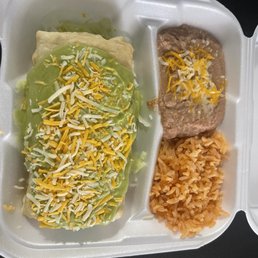 Carnitas chimichanga