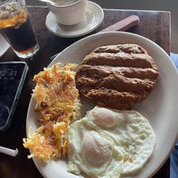 Lovely Day Cafe - Chicken fried steak gravy on the side