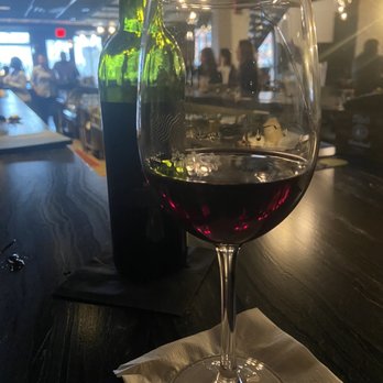 Blackwall Hitch - wine - New American Near Me - Baltimore, Maryland