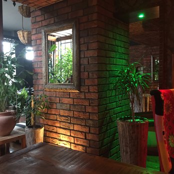 Mc Queen - Inneneinrichtung - Cafes Near Me - Hamburg, HH