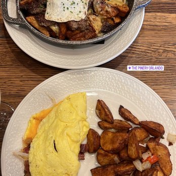 The Pinery - Blue Crab omelet (no spinach) & the Bison Hash - American Near Me - Orlando, Florida The Pinery - Blue Crab omelet (no spinach) & the Bison Hash - American Near Me - Orlando, Florida
