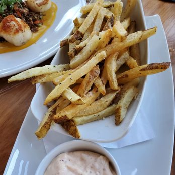 Silo Terrace Oyster Bar - Truffle fries. Amaze - Cocktail Bars Near Me - San Antonio, Texas