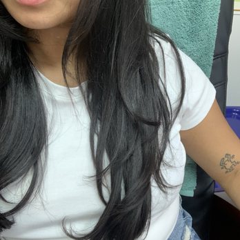Swink Style Bar - Trial hair... blowout lasted less than 10 minutes after leaving the salon. Unacceptable. - Hair Salons Near Me - Seattle, Washington