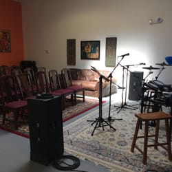 Drum & Strum Music Center - Performance area