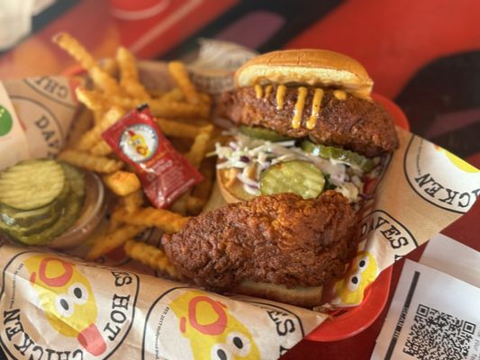 Dave's Hot Chicken by null