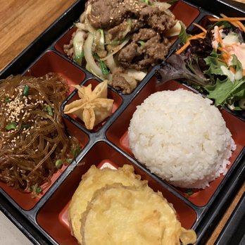 Izzi Korean Kitchen - BULGOGI IZZI BOX - Korean Near Me - Orlando, Florida Izzi Korean Kitchen - BULGOGI IZZI BOX - Korean Near Me - Orlando, Florida