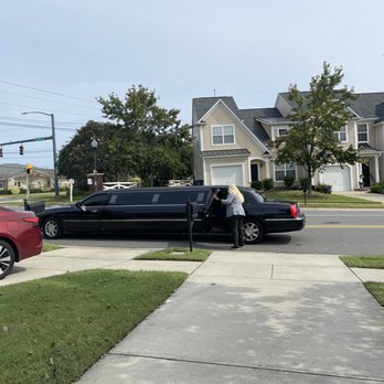 Black Diamond Limousine CLT - Awesome services!! Professional and prompt! - Town Car Service Near Me - Charlotte, North Carolina Black Diamond Limousine CLT - Awesome services!! Professional and prompt! - Town Car Service Near Me - Charlotte, North Carolina