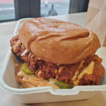 Birdies Hot Chicken - Chicken Shop Near Me - Brooklyn, New York Birdies Hot Chicken - Chicken Shop Near Me - Brooklyn, New York