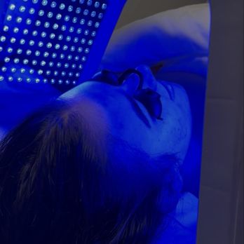 Radiant Reflections - Blue LED Light Therapy - Estheticians Near Me - Fairfield, California