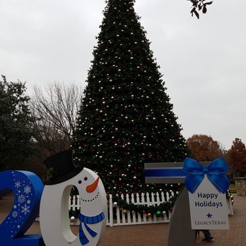 The Shops at Legacy - Shopping Centers Near Me - Plano, Texas