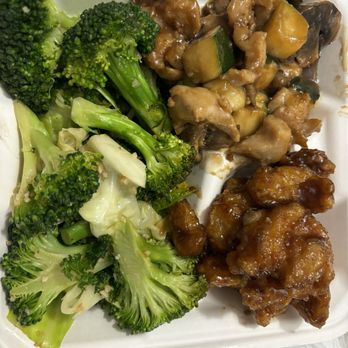 Panda Express - Super Greens w/ Chicken Mushroom & Orange - Chinese Near Me - Honolulu, Hawaii