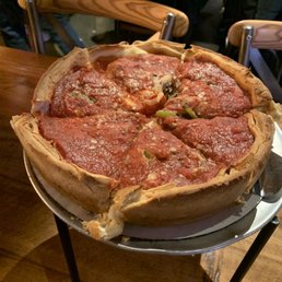 GIORDANO’S - Updated July 2025 - 3301 Photos & 2598 Reviews - 3619 ...