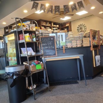 Tag's Cafe - Cafes Near Me - Cincinnati, Ohio