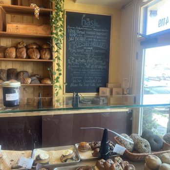 Häsi Bread - Coffee & Tea Near Me - Los Angeles, California Häsi Bread - Coffee & Tea Near Me - Los Angeles, California