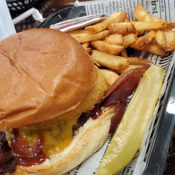 The Salty Pickle - western burger - New American Near Me - Coalinga, California The Salty Pickle - western burger - New American Near Me - Coalinga, California