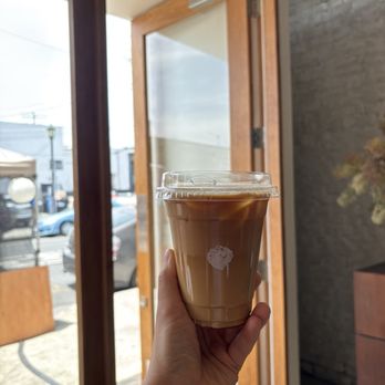 Comet Over Delphi - Coffee & Tea Near Me - Highland Park, California