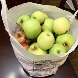 1/2 bushel of apples we picked