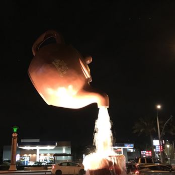 Soaring Teapot - Landmarks & Historical Buildings Near Me - Temple City, California