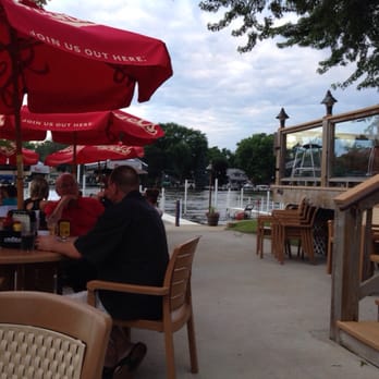 Snuggery River Roadhouse - American Near Me - McHenry, Illinois