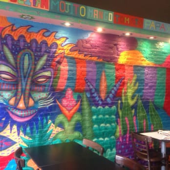 Veggie Garden - Colorful interior design - Vegan Near Me - Barcelona, B Veggie Garden - Colorful interior design - Vegan Near Me - Barcelona, B