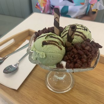 Mango Mango Dessert - Mango Mango-Green Tea and Red Bean Sundae - Desserts Near Me - Cleveland, Ohio Mango Mango Dessert - Mango Mango-Green Tea and Red Bean Sundae - Desserts Near Me - Cleveland, Ohio