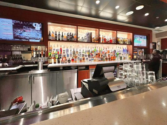 Bar Louie by null