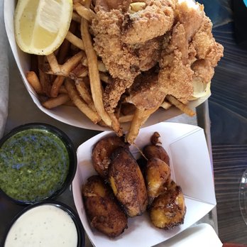 CHIRINGA - Grouper basket - Bars Near Me - Alpharetta, Georgia