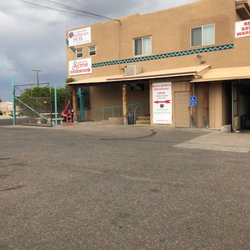 Recon Battery Warehouse - Front view