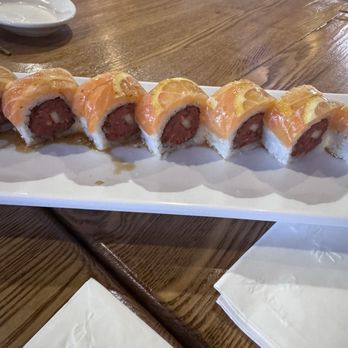 Sushi OK - Amazing salmon. Spicy tuna on the inside with salmon and a thin slice of lemon - Sushi Bars Near Me - Riverside, California
