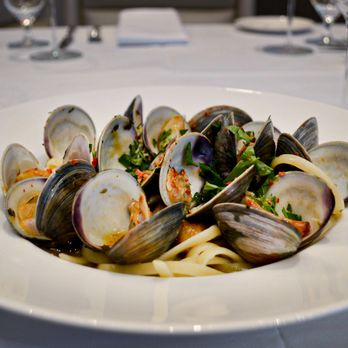 Martorano's Prime - Pittsburgh - Linguine & Clams - Italian Near Me - Pittsburgh, Pennsylvania Martorano's Prime - Pittsburgh - Linguine & Clams - Italian Near Me - Pittsburgh, Pennsylvania