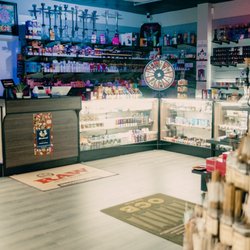 Nar Smokes & Vapes