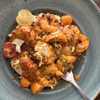 Tavern & Table - Shrimp and Shrimp & Grits - New American Near Me - Mt. Pleasant, South Carolina Tavern & Table - Shrimp and Shrimp & Grits - New American Near Me - Mt. Pleasant, South Carolina