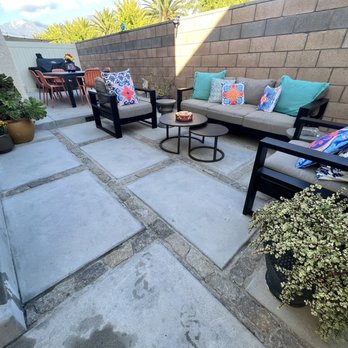 Moe's Concrete - Patio with stone inserts - Masonry/Concrete Near Me Moe's Concrete - Patio with stone inserts - Masonry/Concrete Near Me
