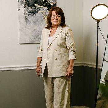 Llouima Custom - Sewing & Alterations Near Me - Huntsville, Alabama Llouima Custom - Sewing & Alterations Near Me - Huntsville, Alabama