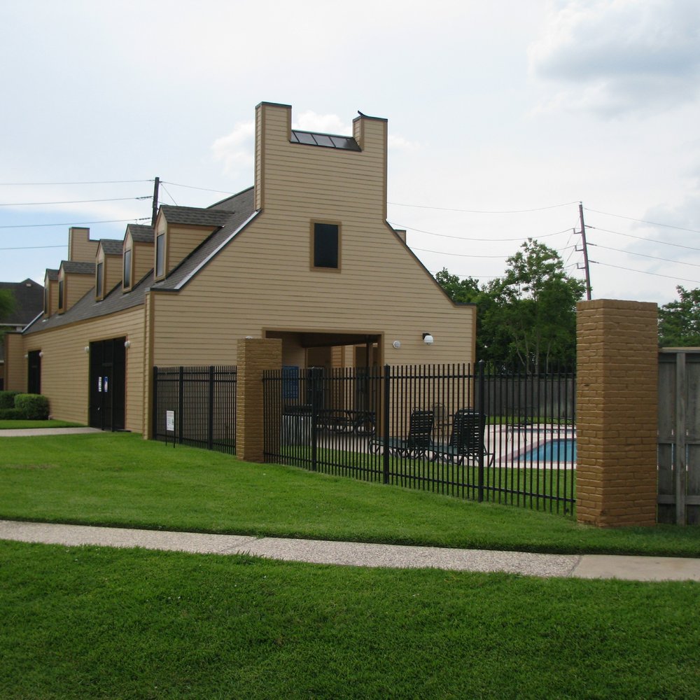 Slide of Saliba Roofing and Remodeling