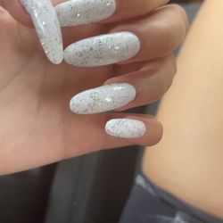 P Blooming Nail & Spa