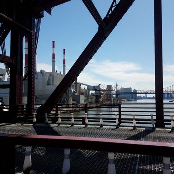 Roosevelt Island Bridge - Landmarks & Historical Buildings Near Me - Manhattan, New York Roosevelt Island Bridge - Landmarks & Historical Buildings Near Me - Manhattan, New York