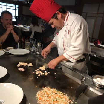 Benihana - Making chicken fried rice - Sushi Bars Near Me - Concord, California Benihana - Making chicken fried rice - Sushi Bars Near Me - Concord, California
