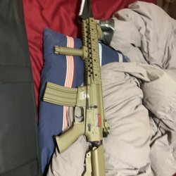 Totowa Airsoft - This is a airsoft gun that I got and the employees were so nice to me when I bought it