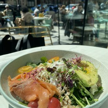 Bluestone Lane Scott Circle Coffee Shop - Breakfast bowl - Coffee & Tea Near Me - Washington, DC, District of Columbia Bluestone Lane Scott Circle Coffee Shop - Breakfast bowl - Coffee & Tea Near Me - Washington, DC, District of Columbia