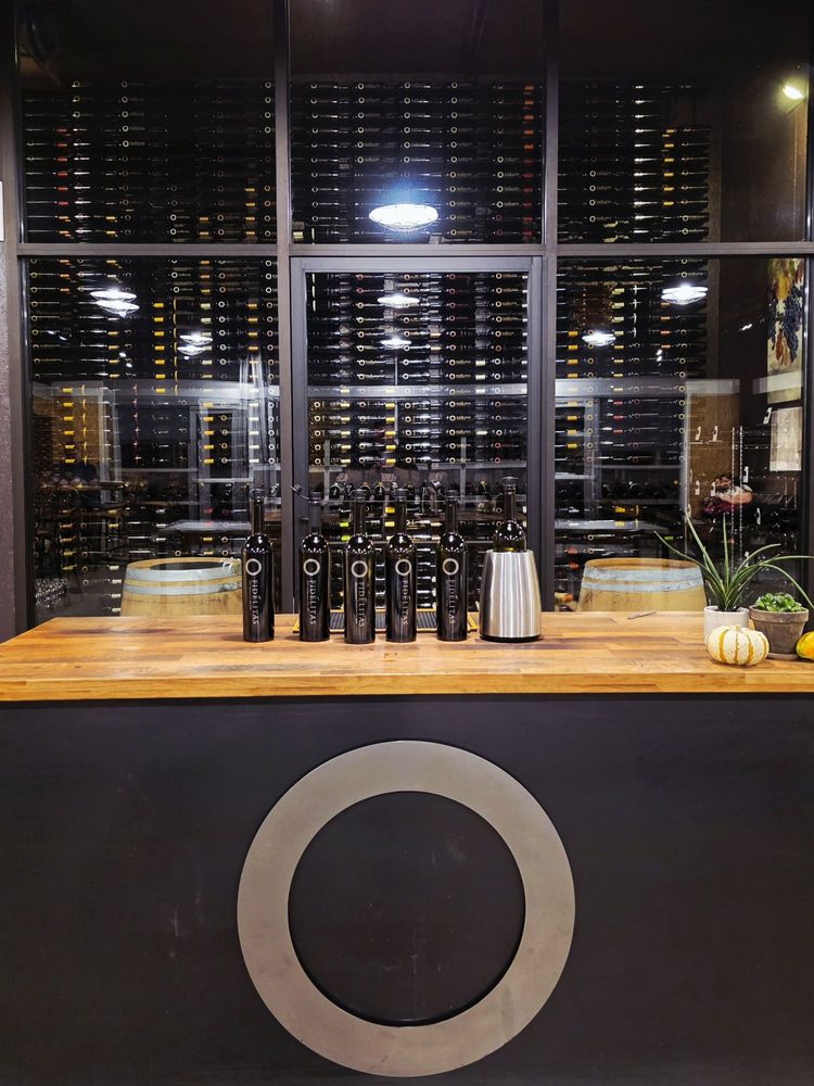 Fidelitas Winery Logo