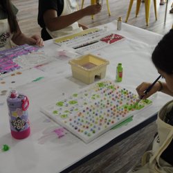 Hands Create Fine Arts Studio