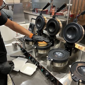 Spinning Buns - Burger press - Burgers Near Me - Austin, Texas