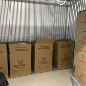 CubeSmart Self Storage - Self Storage Near Me - Ashburn, Virginia