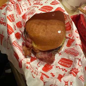 Lil Woody's - Top Pot Burger - Burgers Near Me - Seattle, Washington Lil Woody's - Top Pot Burger - Burgers Near Me - Seattle, Washington