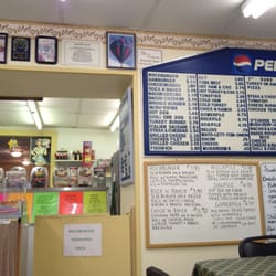 Rockburgers - Rockburgers counter and menu