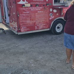 A & M's Red Food Truck - Food Truck