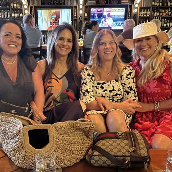 Warren - Naples - Besties - Whiskey Bars Near Me - Naples, Florida