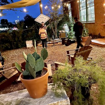 Shotgun House Coffee Roasters - Outside Patio with Live Music - Coffee Roasteries Near Me - San Antonio, Texas Shotgun House Coffee Roasters - Outside Patio with Live Music - Coffee Roasteries Near Me - San Antonio, Texas